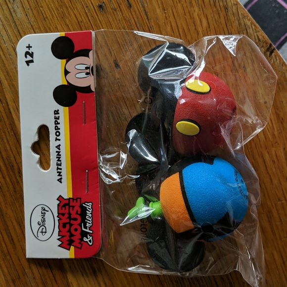 Disney | Accents | Mickey And Goofy Antenna Topper | Poshmark